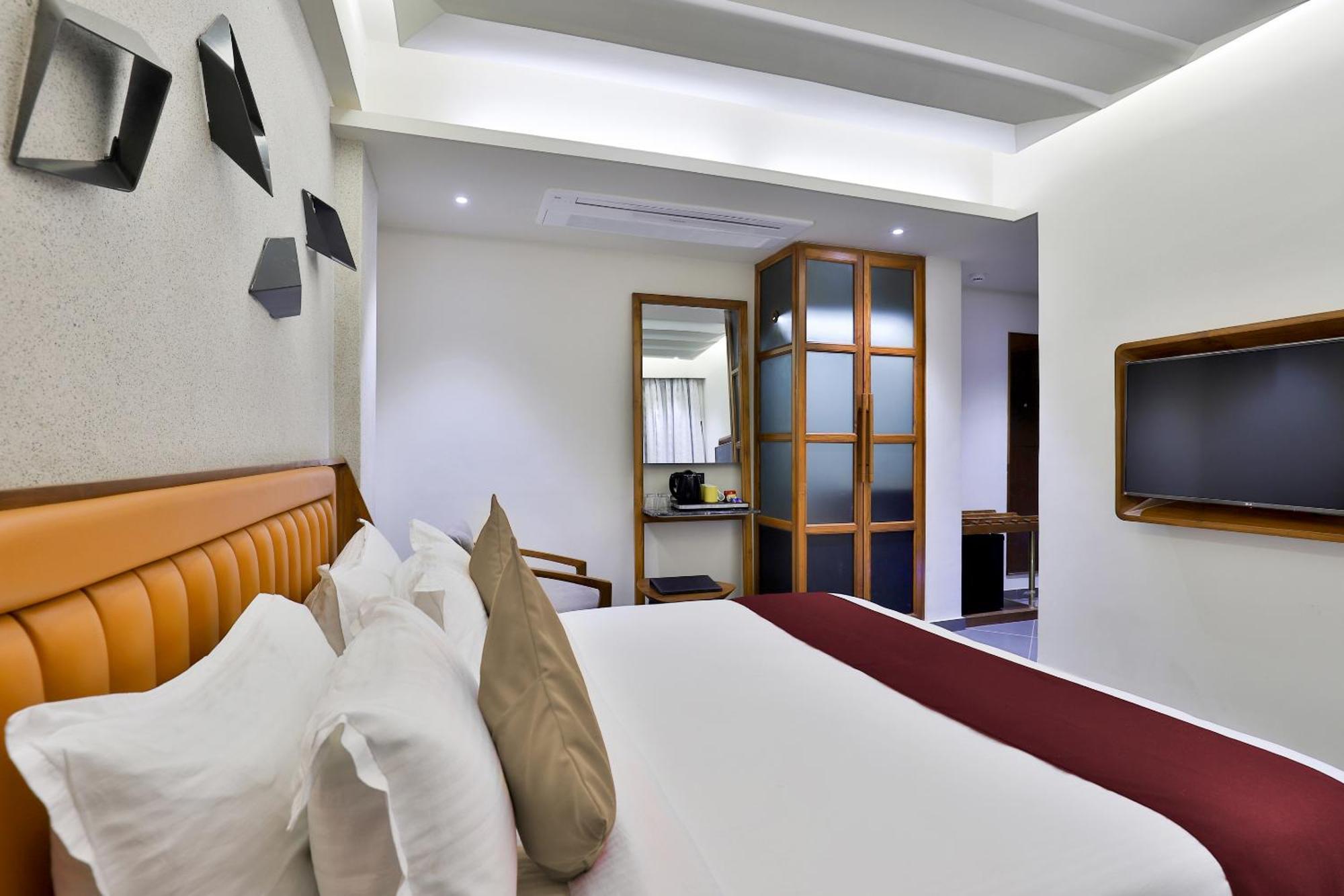 Keys Select By Lemon Tree Hotels, Gandhi Ashram, Ahmedabad Exterior foto